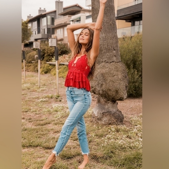 Free People Adella Cami in Red•M - Picture 2 of 12